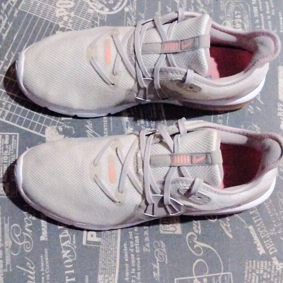 Women's Nike Air Max Sequent 3 - Picture 4 of 5